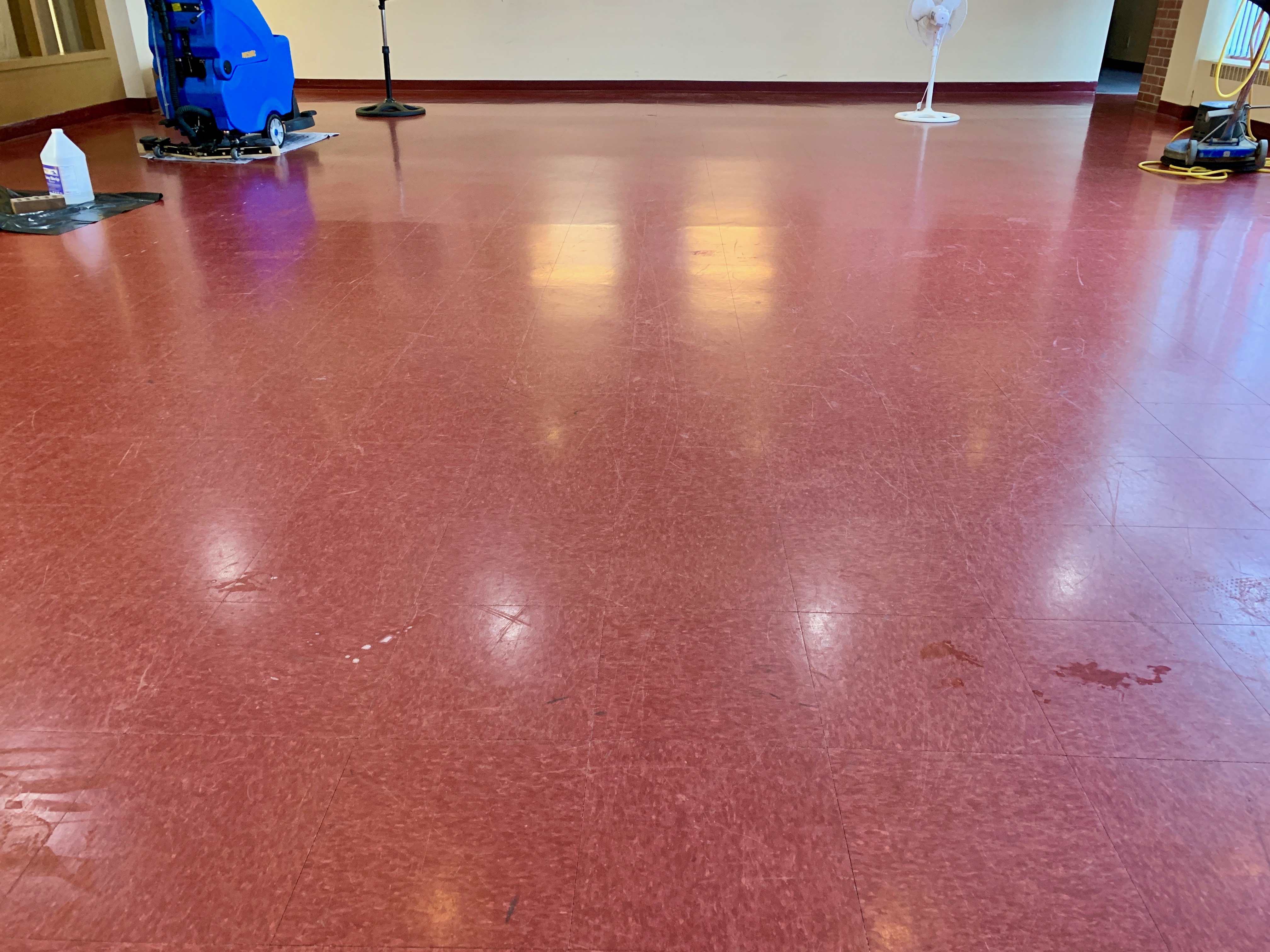 Floor before cleaning